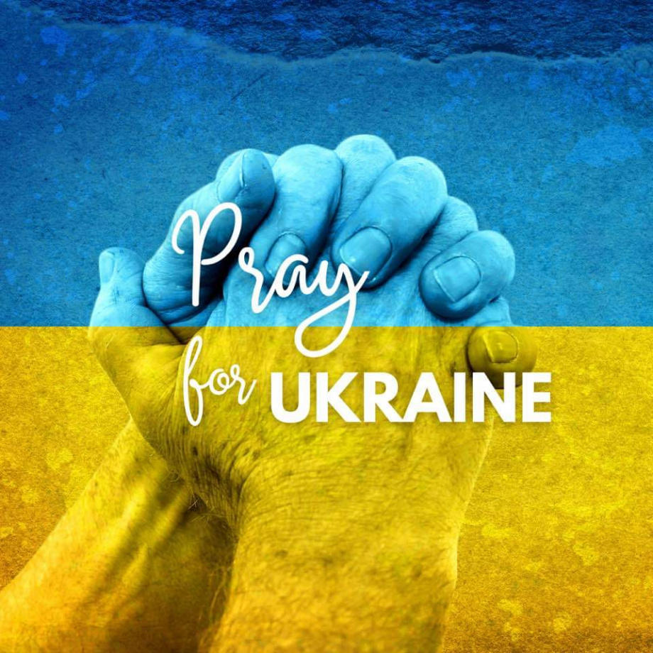 Niinisalon kirkon rukous Ukrainan kansan puolesta